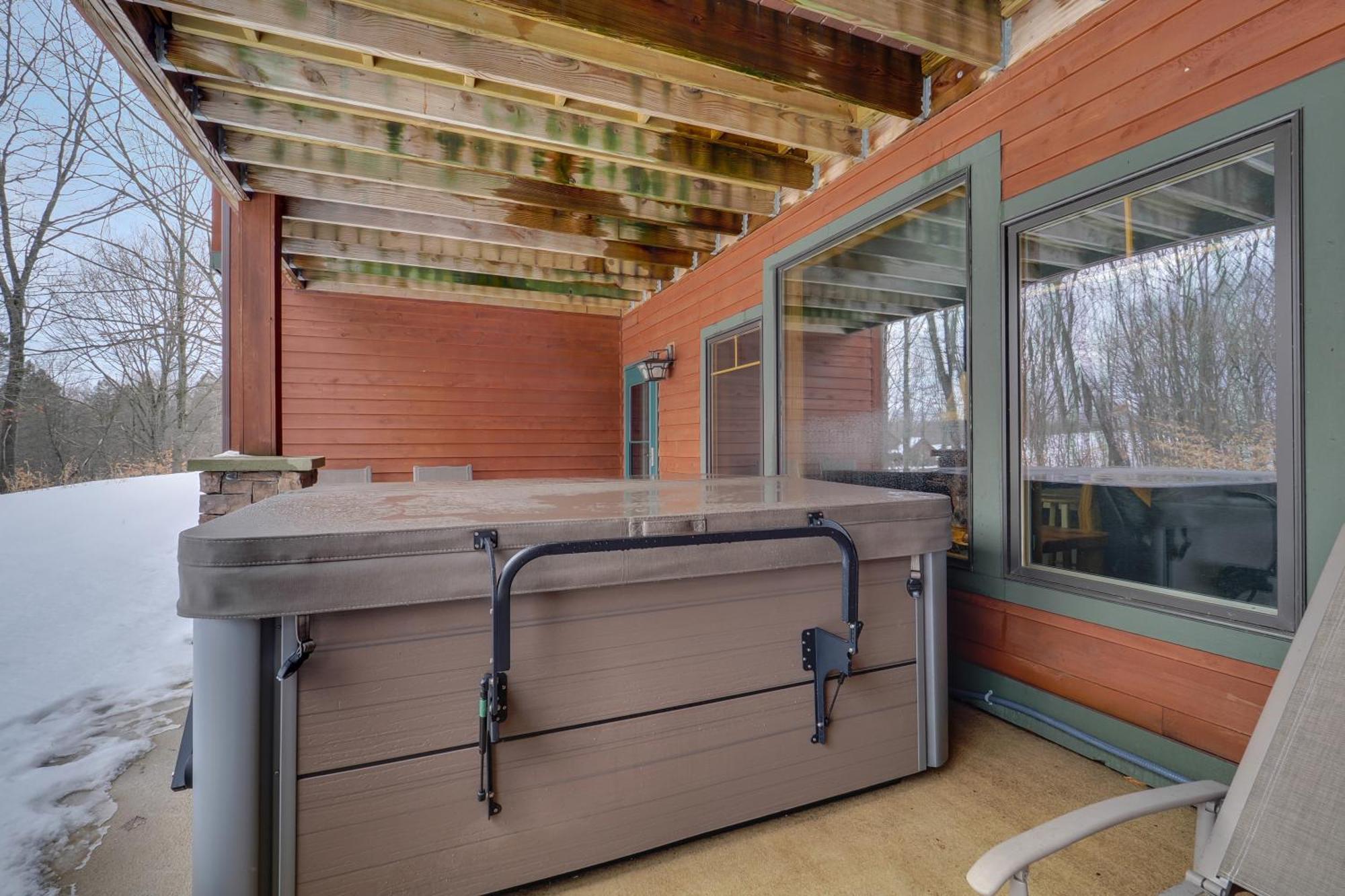 Kitz Retreat Villa Boyne City Exterior photo